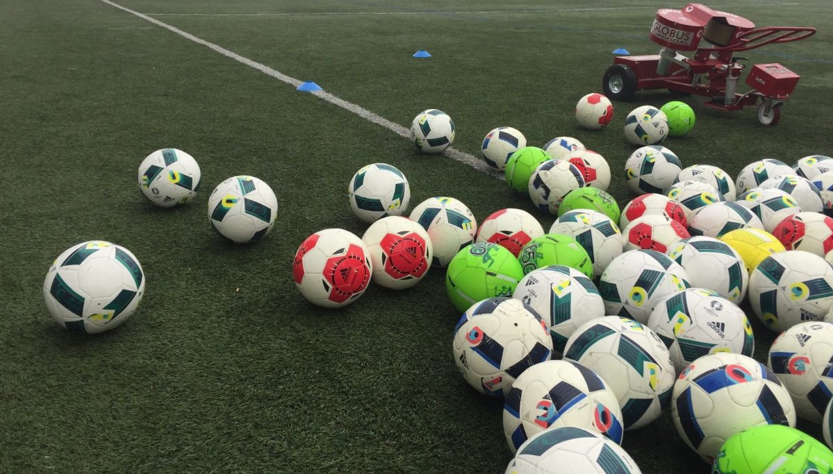 DeductorSpain's tweet photo. 📢 Última semana para inscribirse al I Campus de Fútbol Ciudad de Calatayud 📢
¡Ya tenemos muchos inscritos! No te quedes sin tu plaza 😉 https://t.co/lKKoXc2lNy