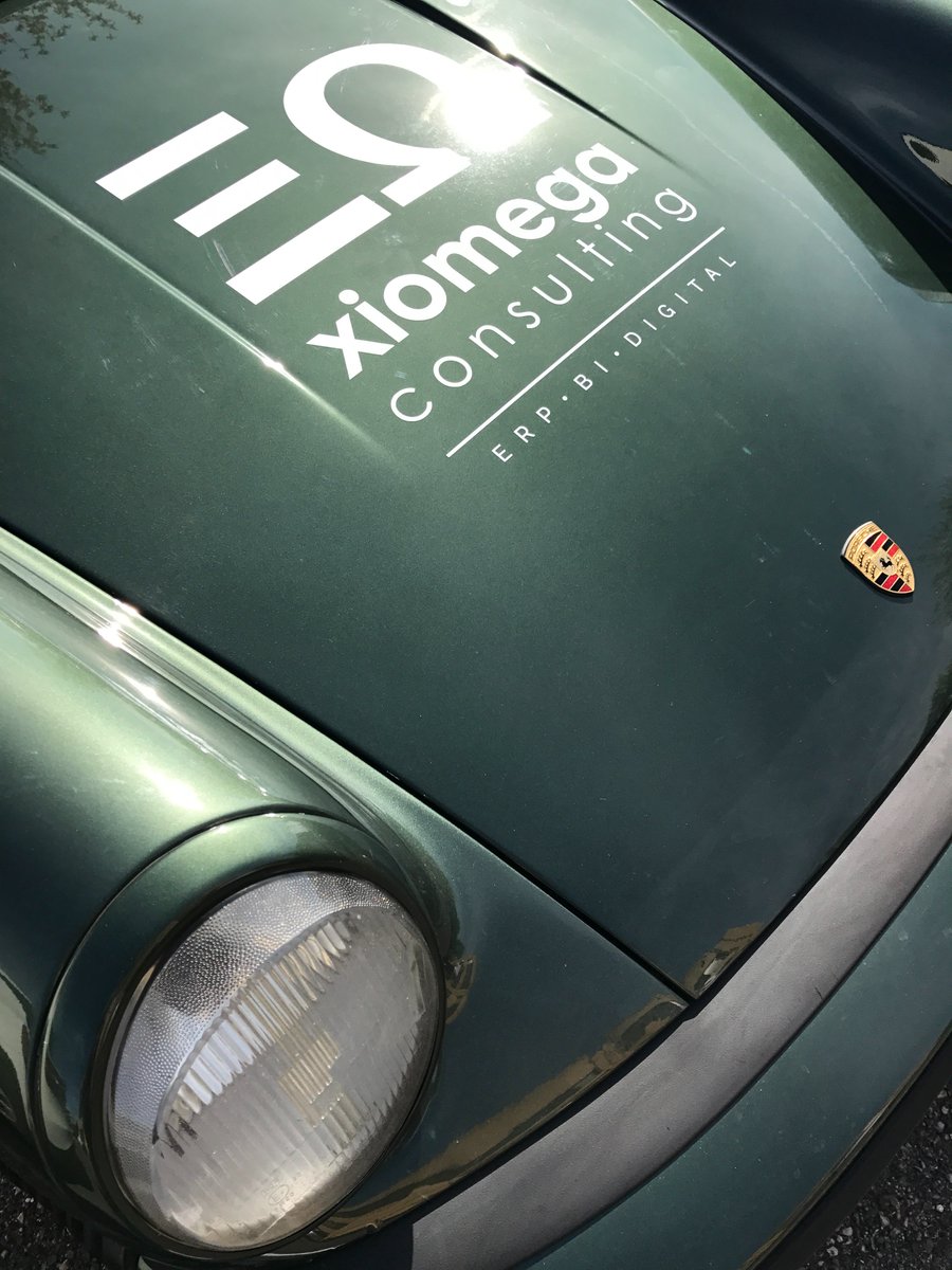 XiomegaC's tweet photo. 1รจre participation du #teamxiomega au #RallyeHistoriqueBeaujolais ! Merci ร l'organisation et aux associations caritatives ! #xiomega https://t.co/KYIs7XY7Iv