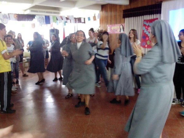 Costilla2006's tweet photo. DELIRIO y LOCURA en #cafasa, 1era victoria del costilla en su historia 3 a 2 vs @acmilan014 el sab en #Sanluis Q me la chupen @losbespis06 https://t.co/7hLM7h2KCg