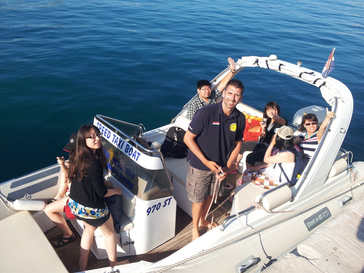 SplitDailyTours's tweet photo. Visit Blue Cave and Hvar Island with us!!! https://t.co/oLNQ3thJRL
#Vis #Stiniva #Bisevo #Pakleni islands #Hvar #Split #Boat tours https://t.co/XK69PnBbNi