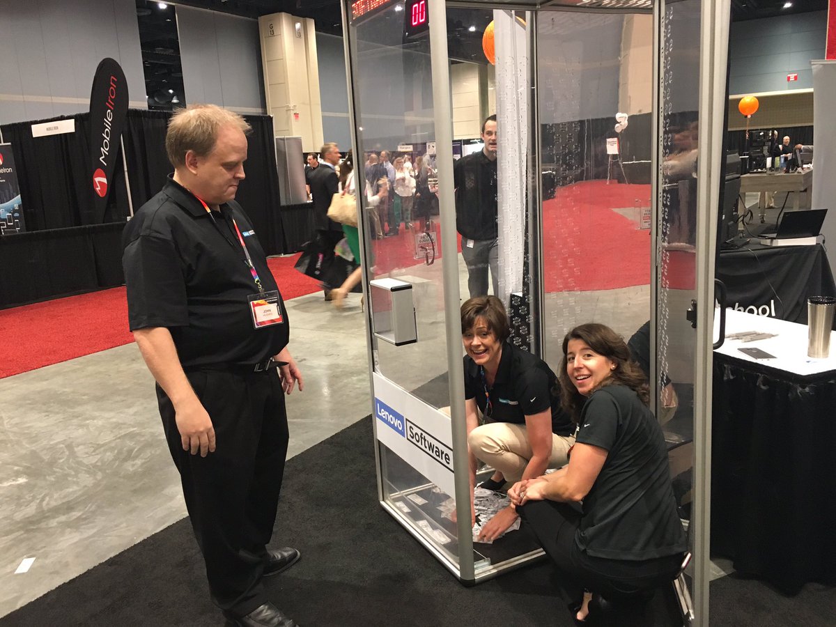 odessajess's tweet image. The fun is about to begin! #softwarebuzz @LenovoSoftware #iamlenovo Did someone say &quot;money machine&quot;? Why yes! Yes we did!