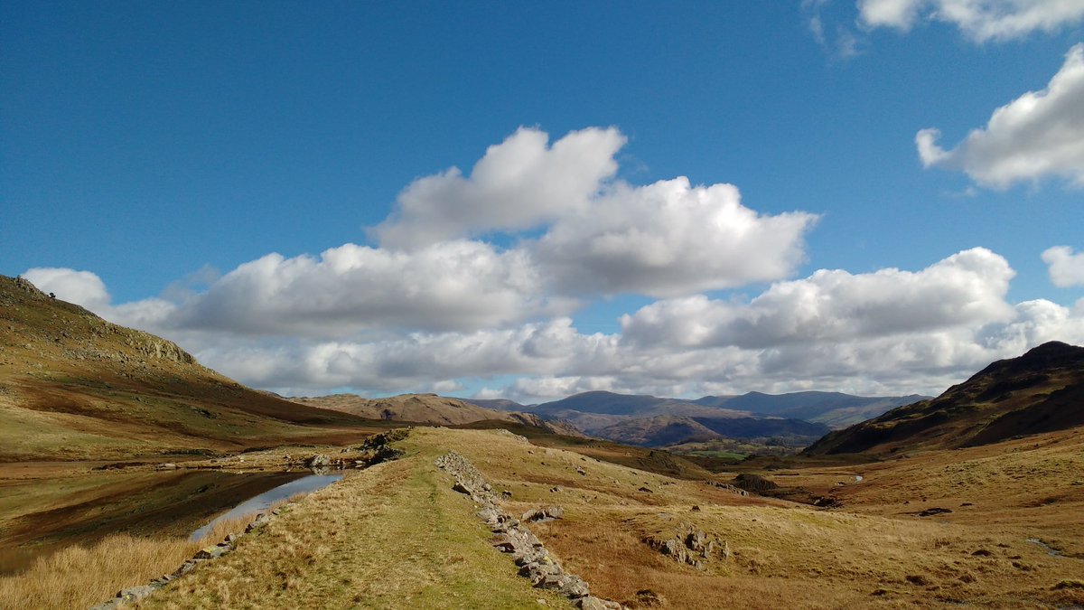 Fantastic day Coniston Fells thanks to <a href="/KONGMMMKONG/">KONG MMM</a> #LakeDistrict #Navigation #sun <a href="/PictureCumbria/">Picture Cumbria</a>  <a href="/TrailMagazine/">Trail magazine</a>
