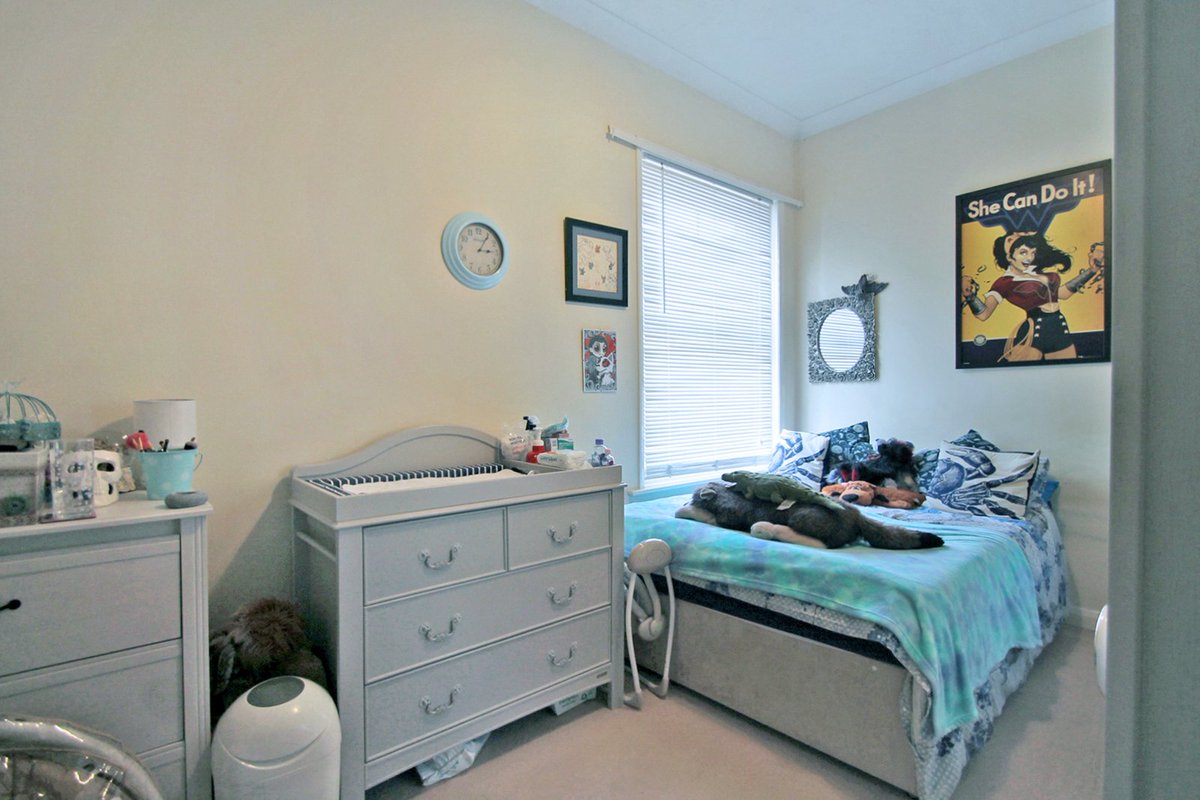 #FORSALE Converted victorian one bedroom apartment for sale, please call <a href="/WorthingBranch/">Leaders Worthing</a> to arrange all viewings goo.gl/rwNat6