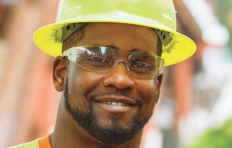 BCL_Consulting's tweet photo. Great article on the increased safety risks as construction work increases:https://t.co/9FrwfJag5y #WorkSafe #WorkPlaceSafety #WCB https://t.co/vuATFmQMmP