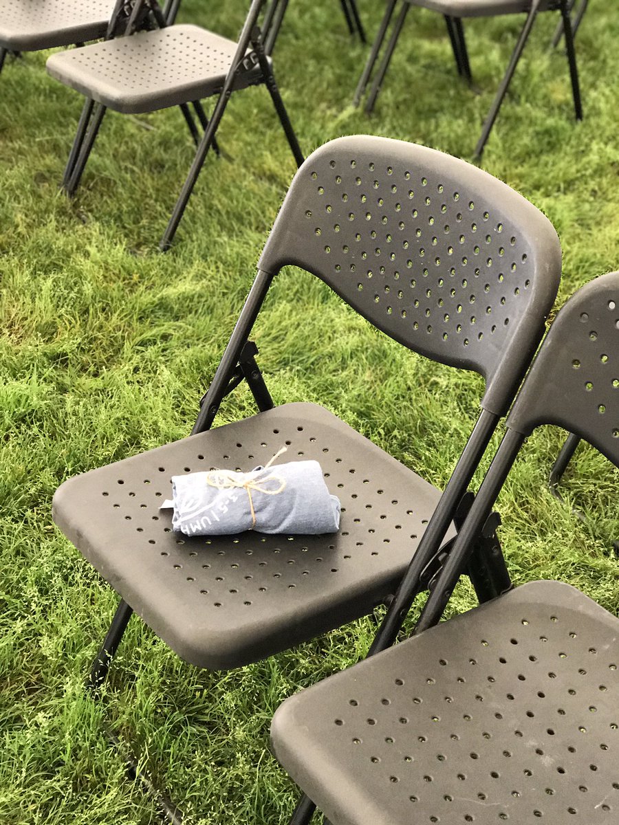 pairahslacks's tweet photo. Hey friends! Come help Revival with chairs! One of you will win a free t-shirt! https://t.co/gTvZVZBh0i
