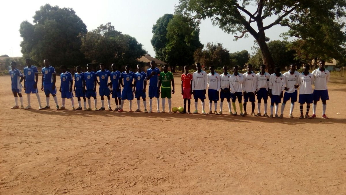 CFBARDENAS's tweet photo. El @CFBARDENAS ha colaborado en un torneo en Guinea Bissau organizado por la ONU y Oscar Ciudad Romero (1) https://t.co/Q5y1PUELCD