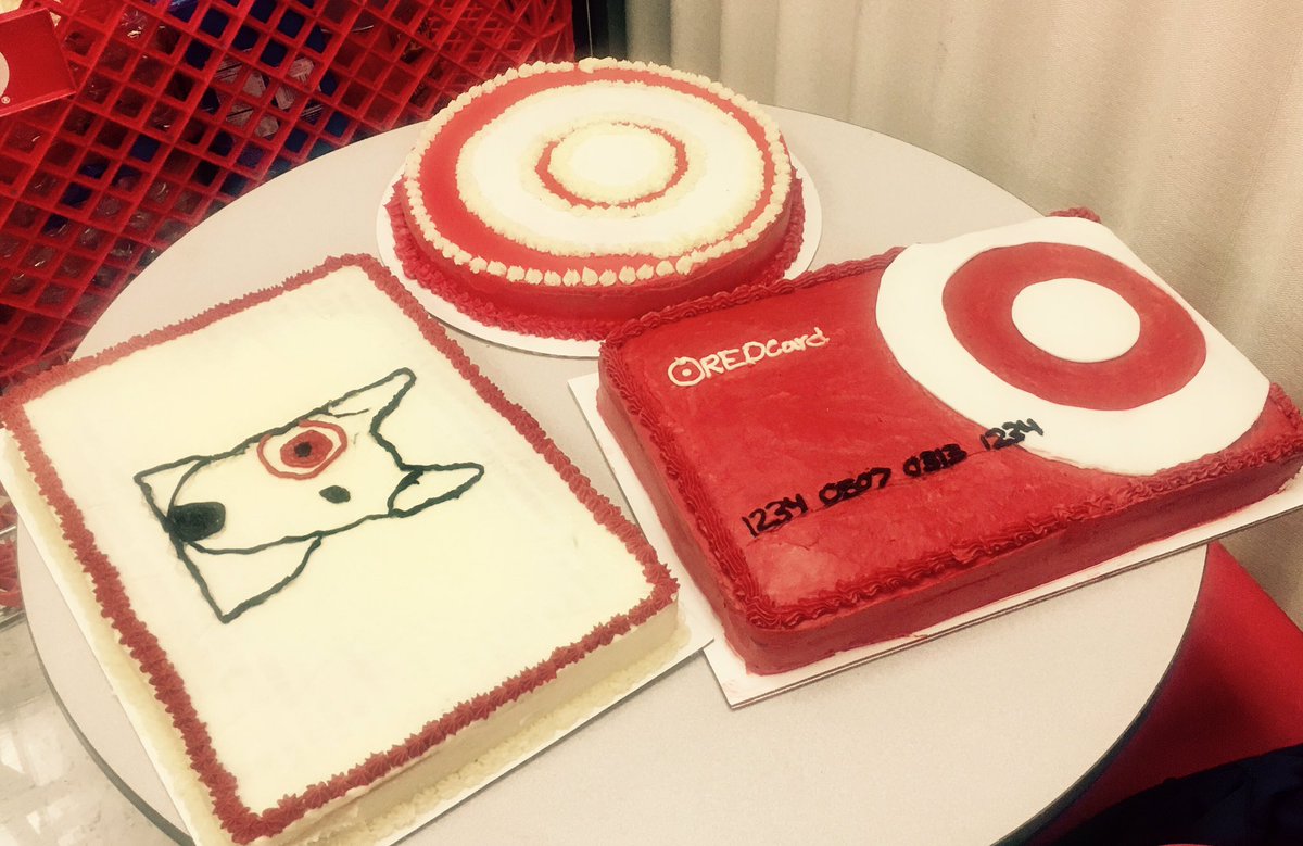 Store recognition for 2016/2017 accomplishments! #goldencontribution #2268 #lovemyteam <a href="/GuenetteMelanie/">Melanie Guenette</a> <a href="/angel_yanke/">Angel</a>