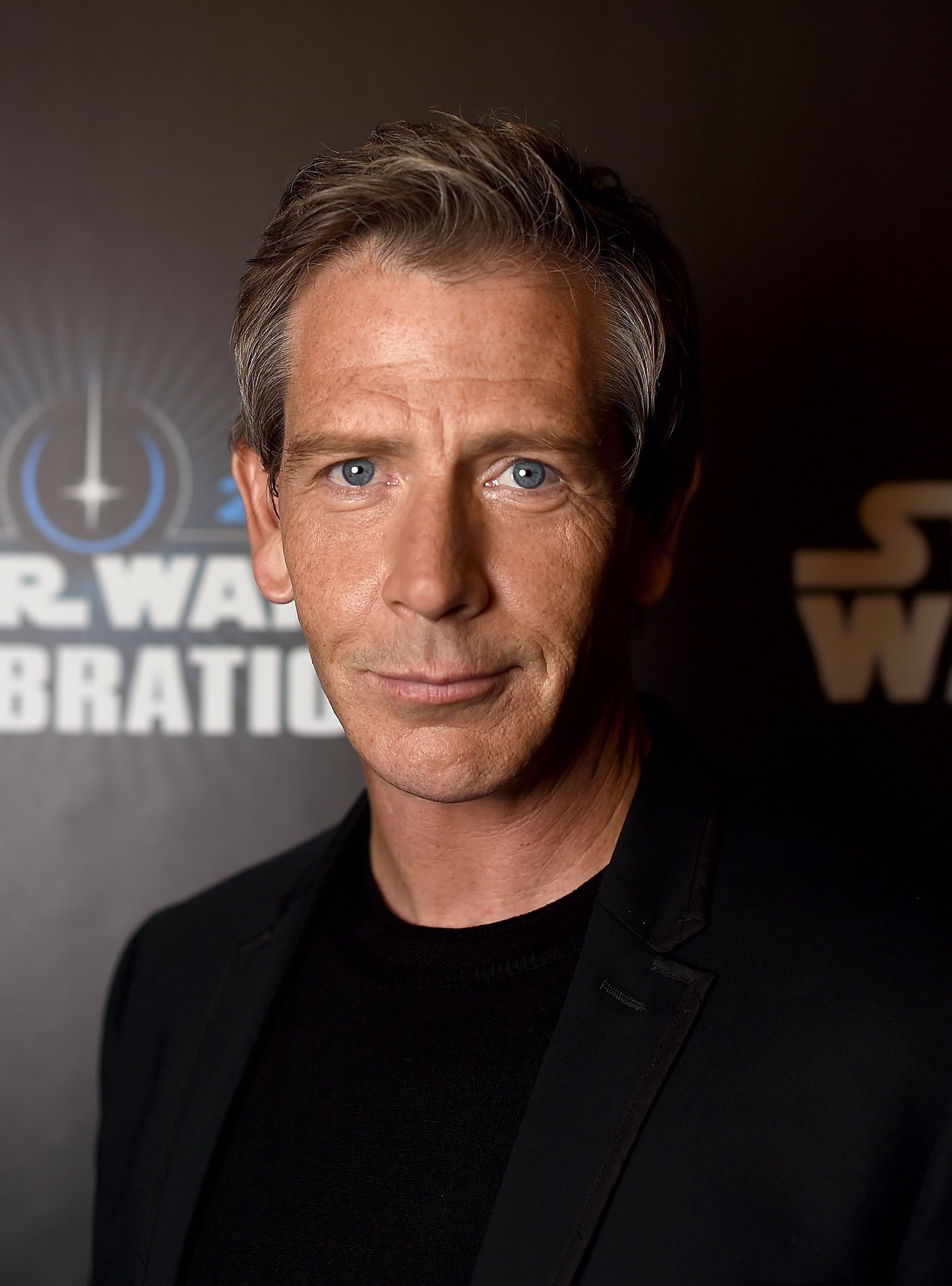 Happy birthday to the amazing and actor, Ben Mendelsohn   