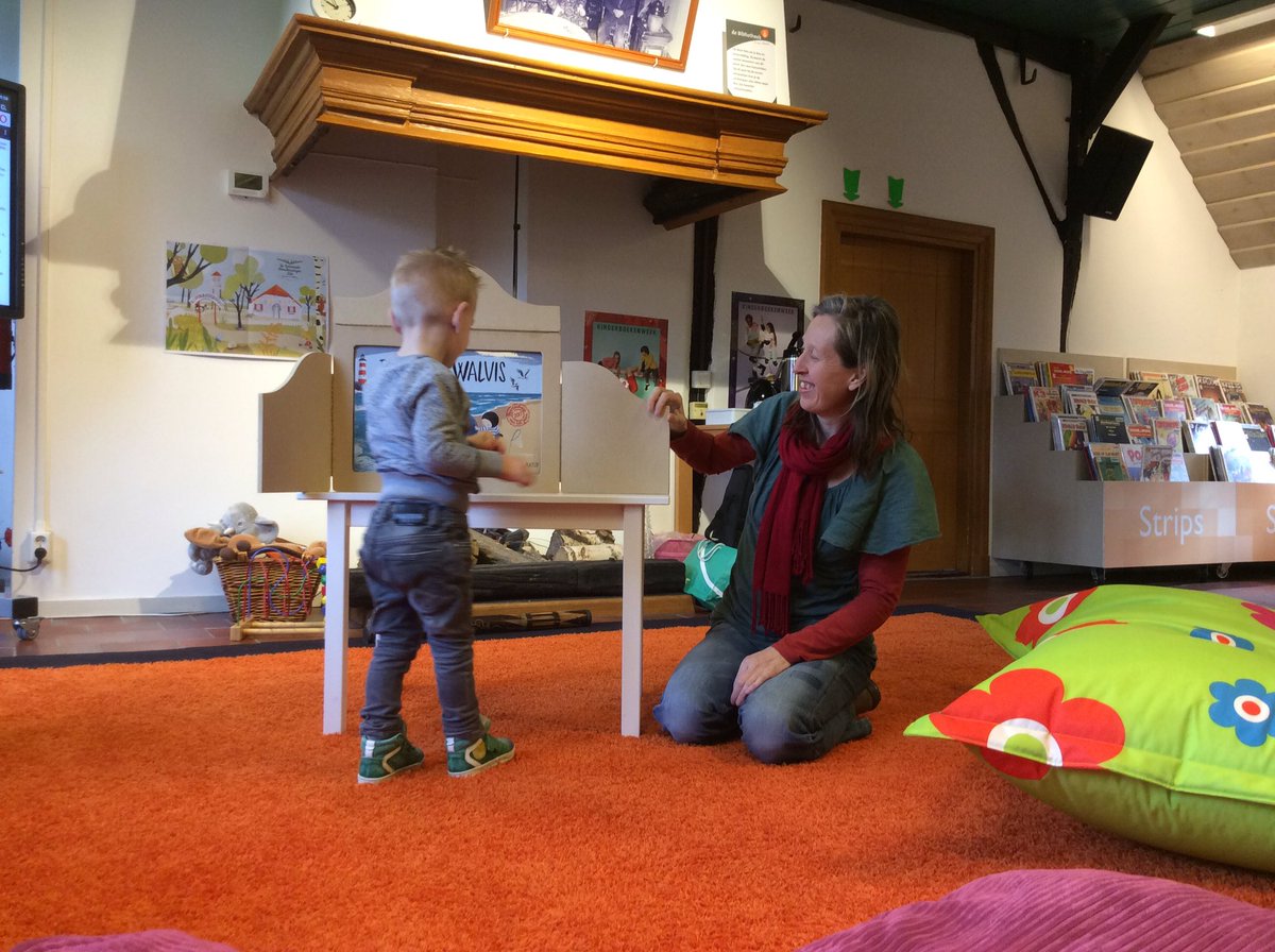 A.s. Vrijdag van half 10 tot half 11, Kind/Oudercafe boekstartuurtje in Bibliotheek Westerbork.