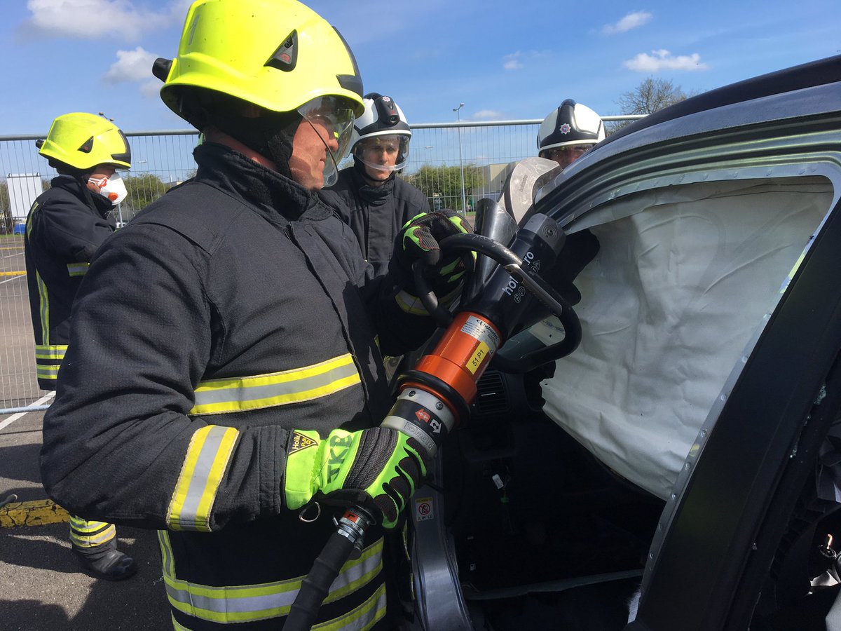 SwindonFire tweet media