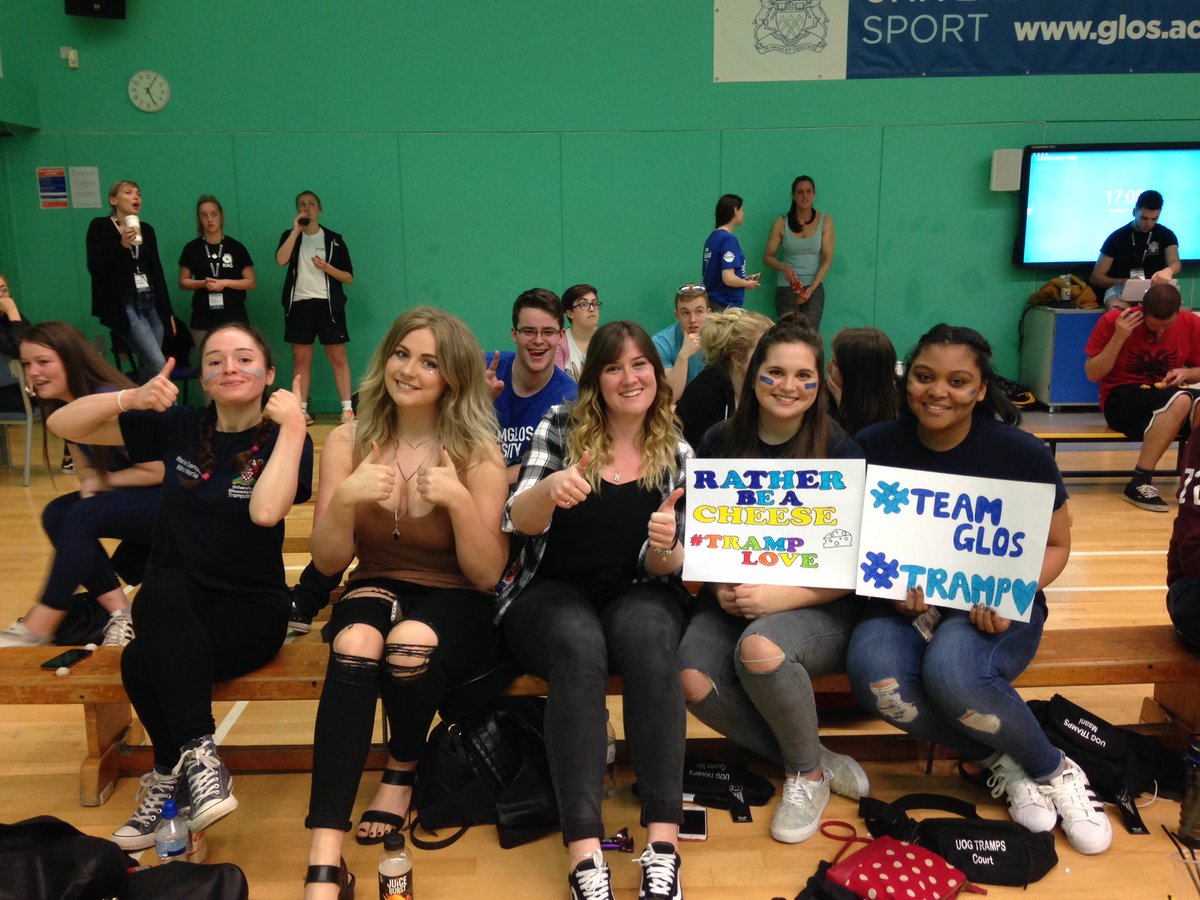 UOGTrampolining's tweet photo. Our supporters are always the sweetest ππ§ #TeamGlos #BlueVarsity https://t.co/1CVw6Ka7UK