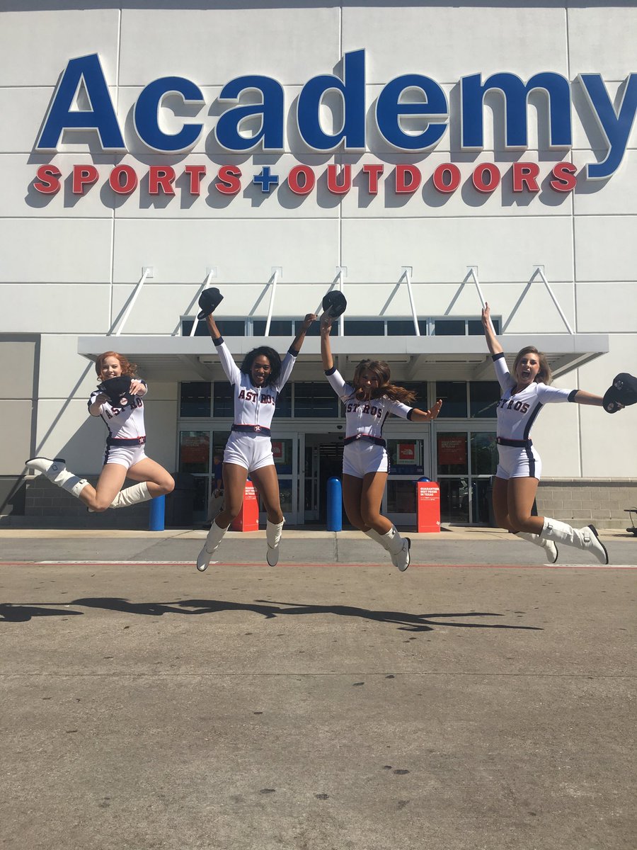 astros's tweet image. Let&apos;s gooooo