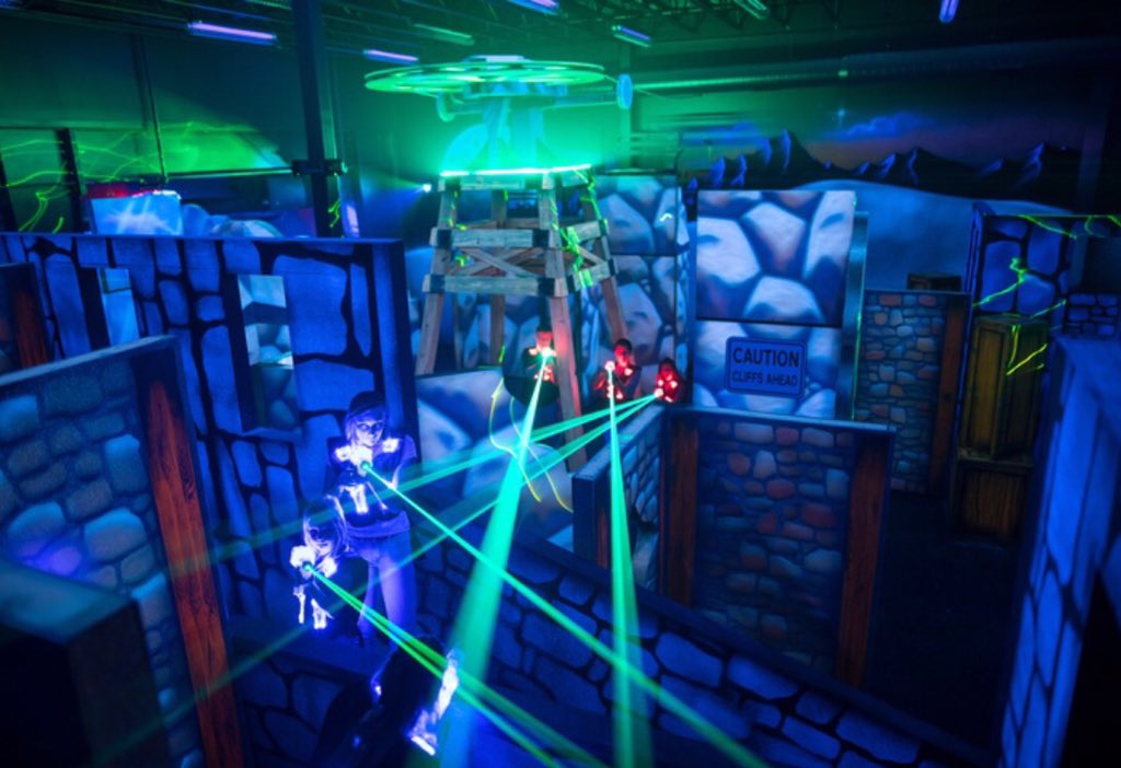 Smugglers_Notch's tweet photo. The new FunZone 2.0 has something for everyone! Learn more: https://t.co/sz0f6jFMJK #smuggslove #morefunzone https://t.co/L505T2IsAx