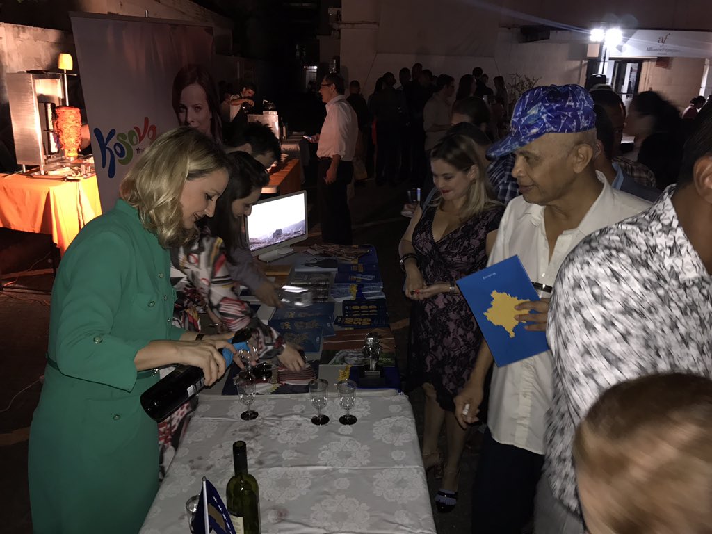 Kosovo in Panama tweet media