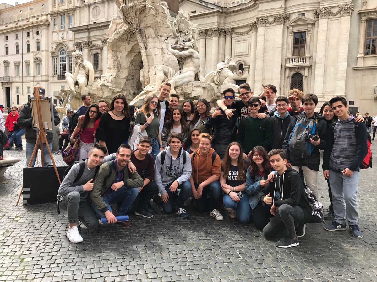 ishtarsan's tweet photo. @IESChN_Europeo Roma¡¡ deseando volver pronto¡ #intercambioitalia @IESChN https://t.co/KSfQnm4KWe