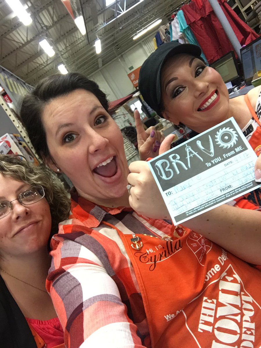 CyrillaAbiseid's tweet photo. Marijo lead the way LW with FIVE approved credits!! π #DreamTeam #SSDrocks https://t.co/XiBiMkXyxL