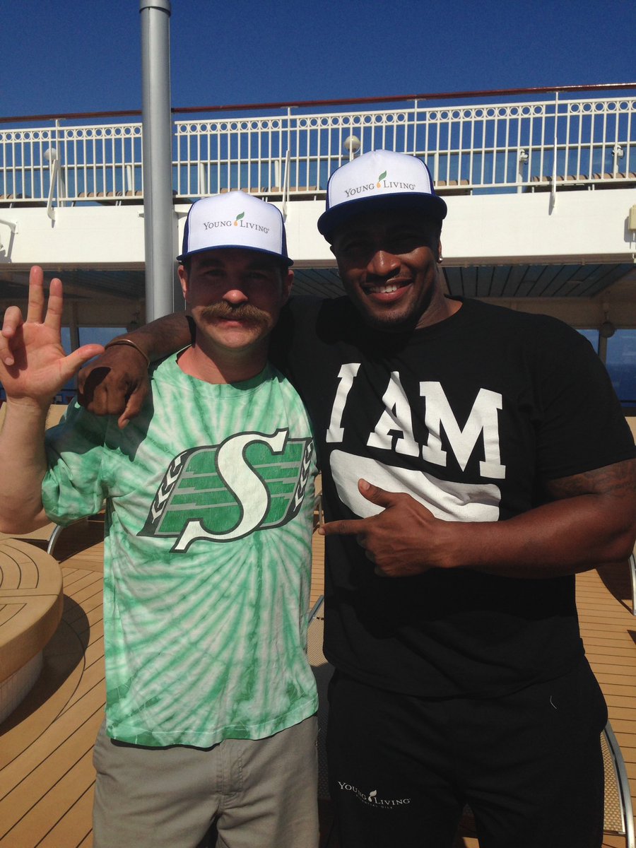 notthebullgod's tweet photo. Representing #RiderNation 
#YLFit #Allstar #BrandAmbassador @steviebaggsjr @sskroughriders #YLGLC17  @younglivingeo https://t.co/HGhbMsmkin