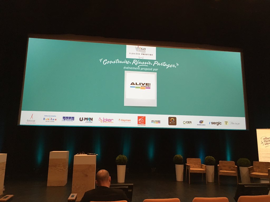 En direct de la plénière prestige du <a href="/CJDLILLE/">CJD LILLE</a>. #RH #construire #Réussir #Partager