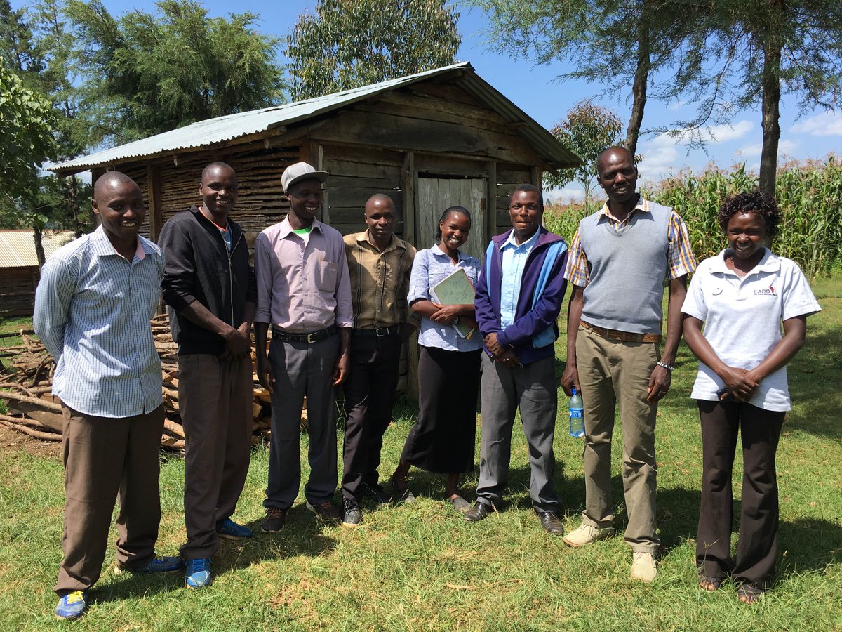 vickicclarke's tweet photo. I have a team meeting today... it has me thinking about this team of young @Heifer entrepreneurs in Kenya. #PowerOverPoverty https://t.co/g6rovS8olN