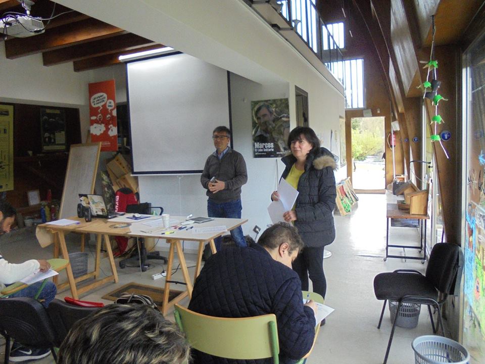 Auladanatureza's tweet photo. #Clausura do curso de #Poda e #inxerto 2017, #UniversidadePopular na @Auladanatureza do @OurenseConcello, impartido X @RosendoLuis1 https://t.co/PxBG6fKOMh