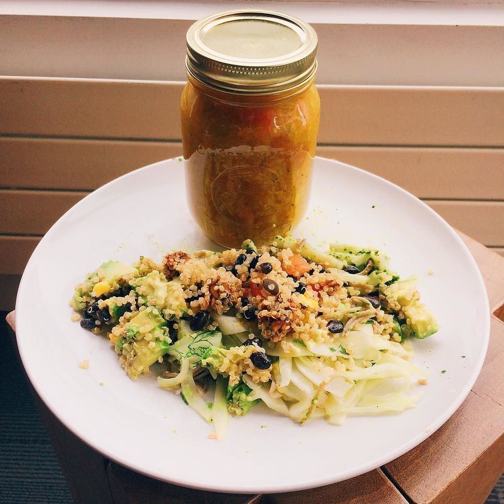 EpicaterTO's tweet image. Mondays are #Meatless and #Wheatless here at Epicater! Have a strong start to the week and fuel up with great food… ift.tt/2otWFNS