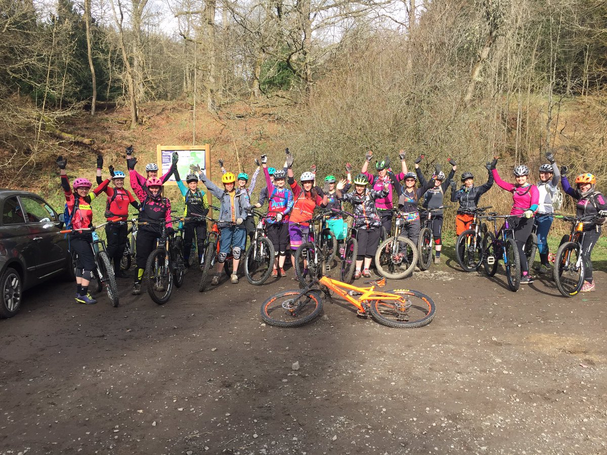 mtbamelia's tweet photo. #mtbchixntrails #hamsterley #sheshredscocrew #orangebikes https://t.co/hv2xcY6fWE