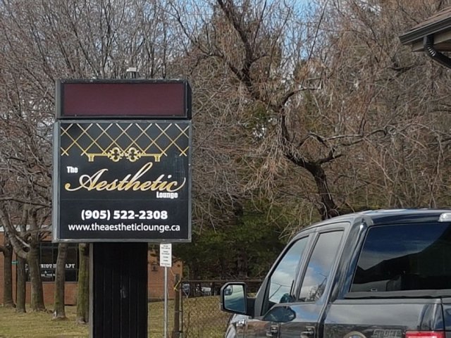 ZingSigns's tweet image. New signage for The Aesthetic Lounge located at 300 York Blvd. in Hamilton. Be sure to check out their new location!