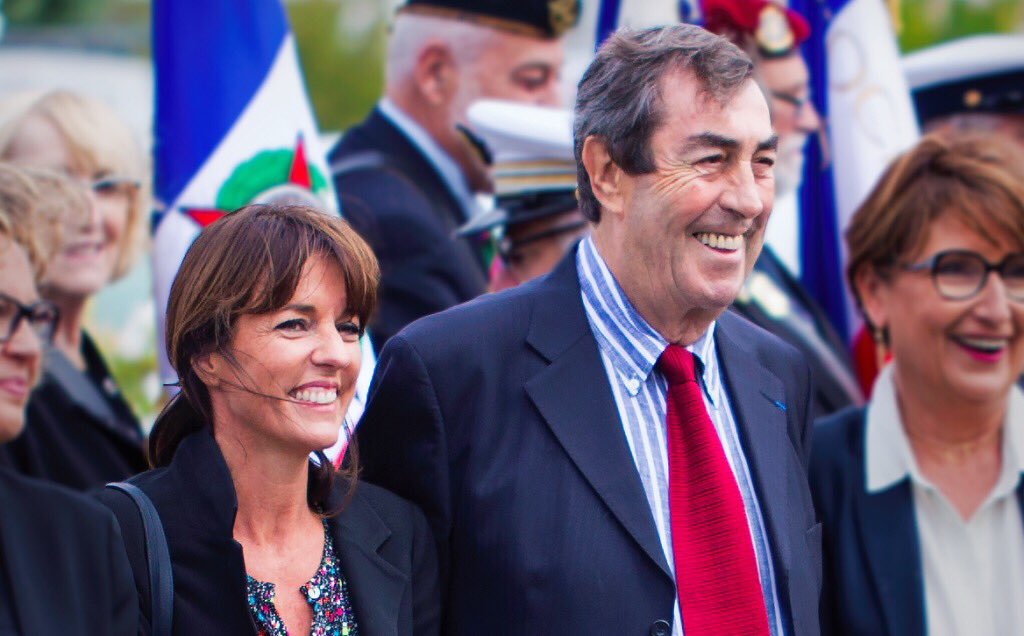 LArribage's tweet photo. Avec @SoleraBernard, mon suppléant, nous serons les porte-voix des élus locaux ! #Circo3103 

➡️https://t.co/Ra2FFxeqms https://t.co/2DURQ35Gc0