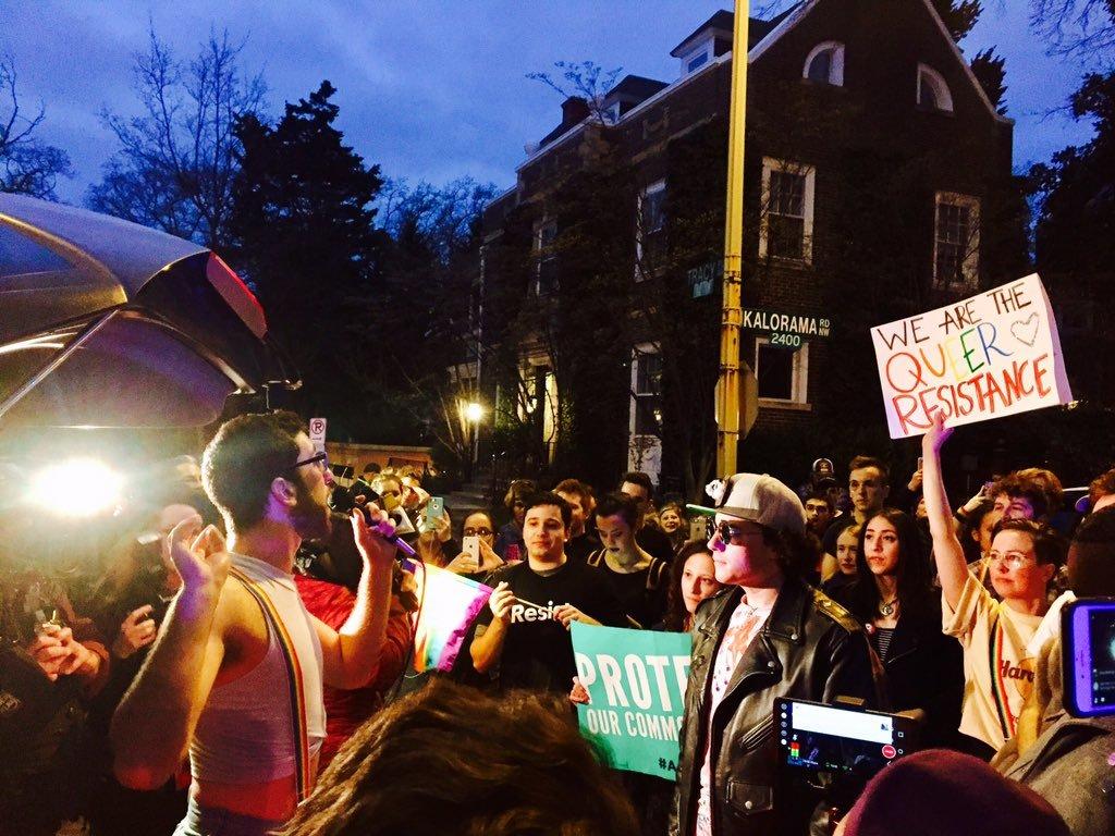 i_D's tweet photo. LGBTQ climate activists threw a queer dance party at Ivanka Trump’s house: https://t.co/bJGqrfo75o https://t.co/EN7cePvuGE