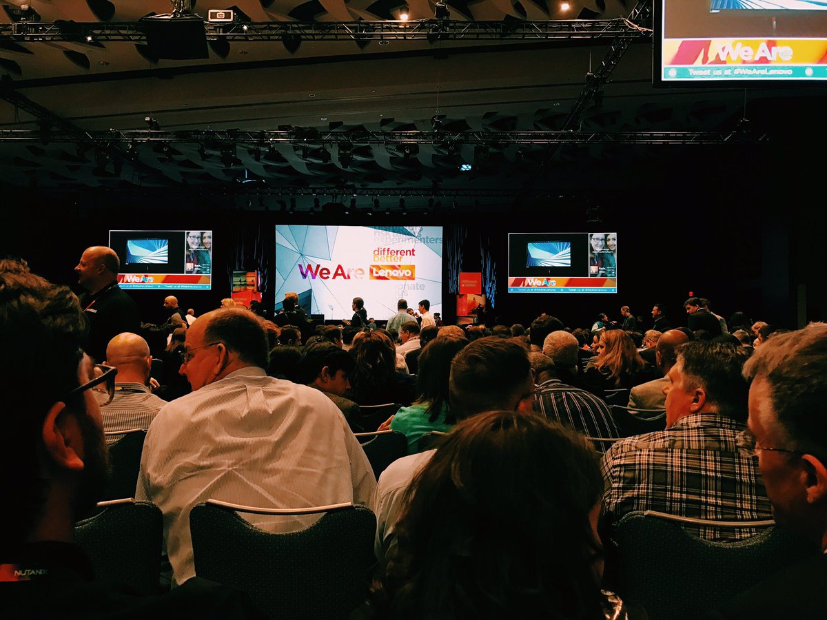 joannaalphin's tweet image. The gangs all here! Including the @LenovoSoftware team 👌🏼 #WeAreLenovo #softwarebuzz