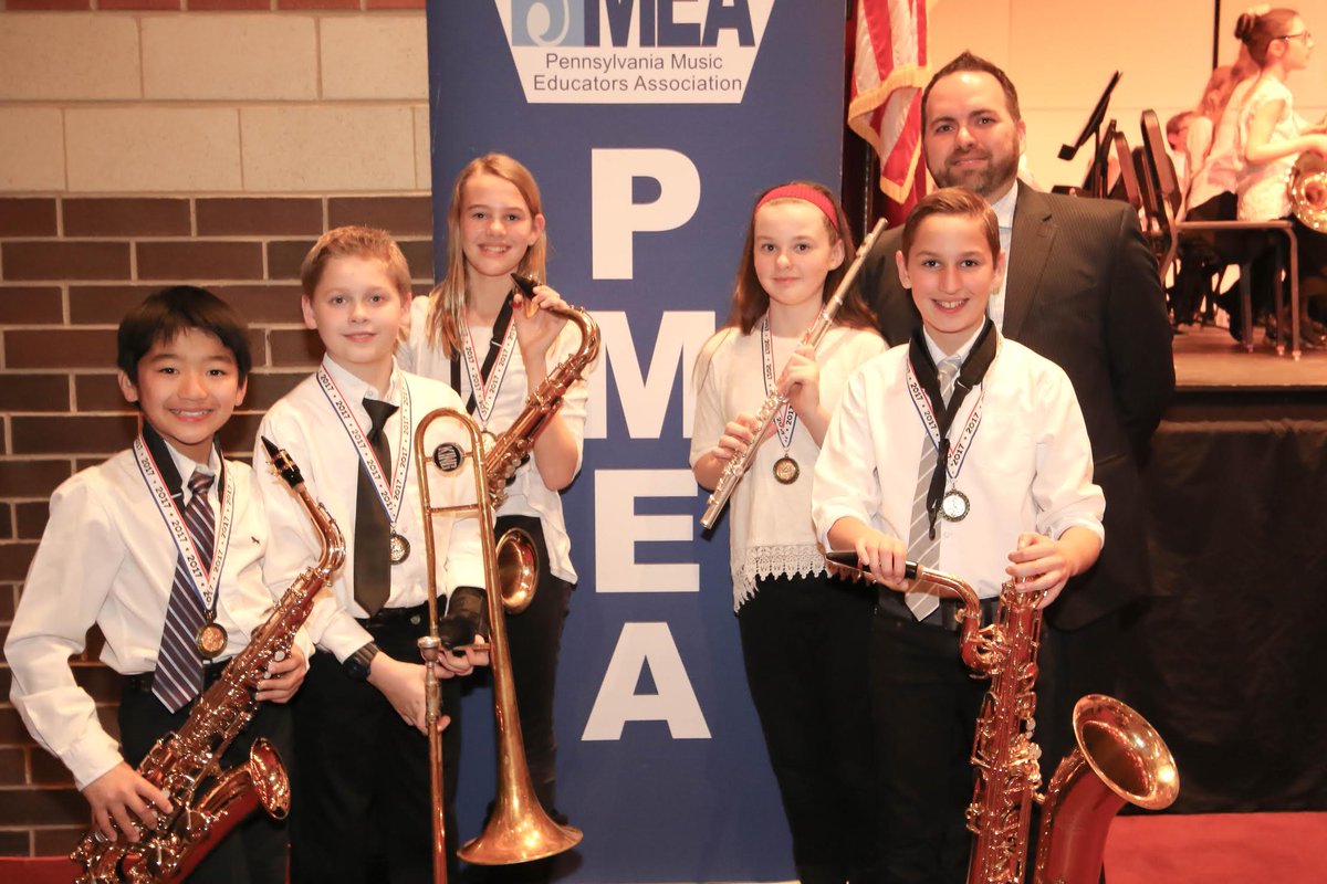 GVESBand tweet media