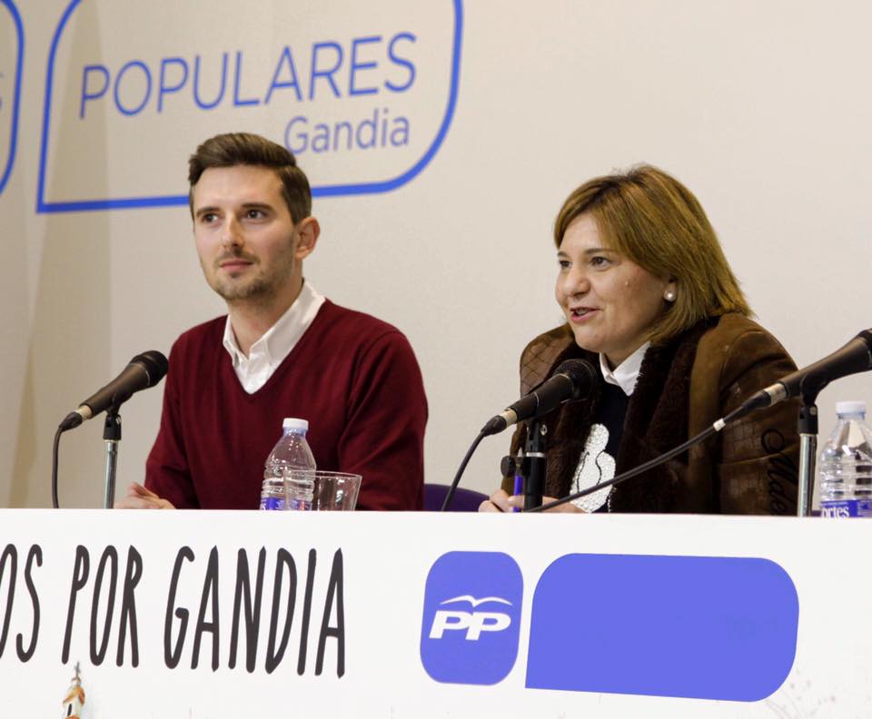 popularesgandia's tweet photo. 🔵 @visoben, incluido en el Comité Ejecutivo Regional del @ppcv https://t.co/fIugKN6n3j #14CongresoPPCV #ContigoIsabel #BonigPresidenta https://t.co/H4cU4fOfMX