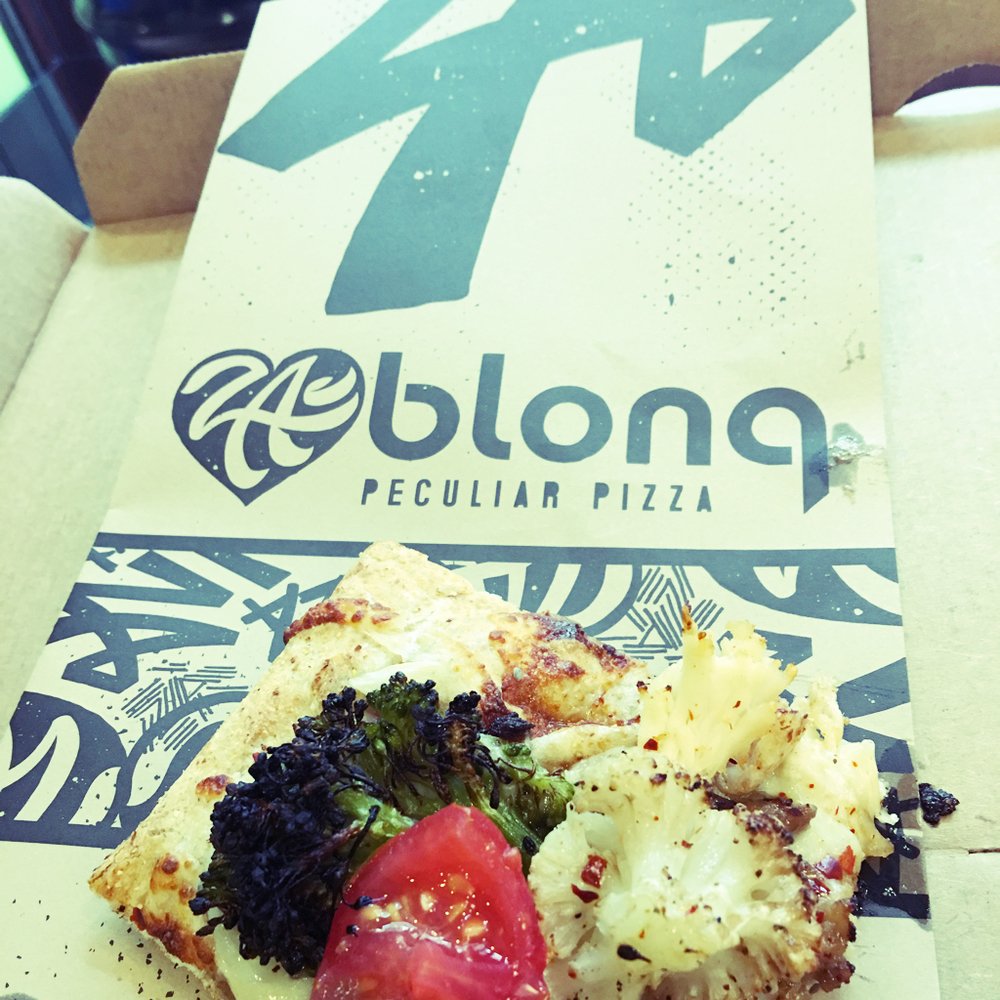 DGgallagher24's tweet photo. Delicious  @ZablongPizza @getStealz https://t.co/87PrMri8AM