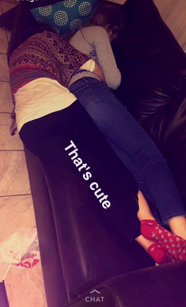 KenzLamphere's tweet photo. Find a friend who stays in with you on Saturdays #VerySober  @AvaNewton01 https://t.co/5h6YG6yd3K