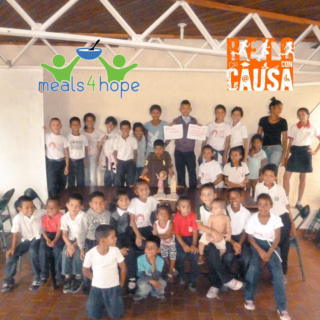 correlonas's tweet photo. @Meals4Hope apoya el comedor comunitario con fuentes de proteína, carbohidratos, vegetales y frutas #RetoMilComidas [Deporte+Solidaridad] https://t.co/3KcCBI7YxQ