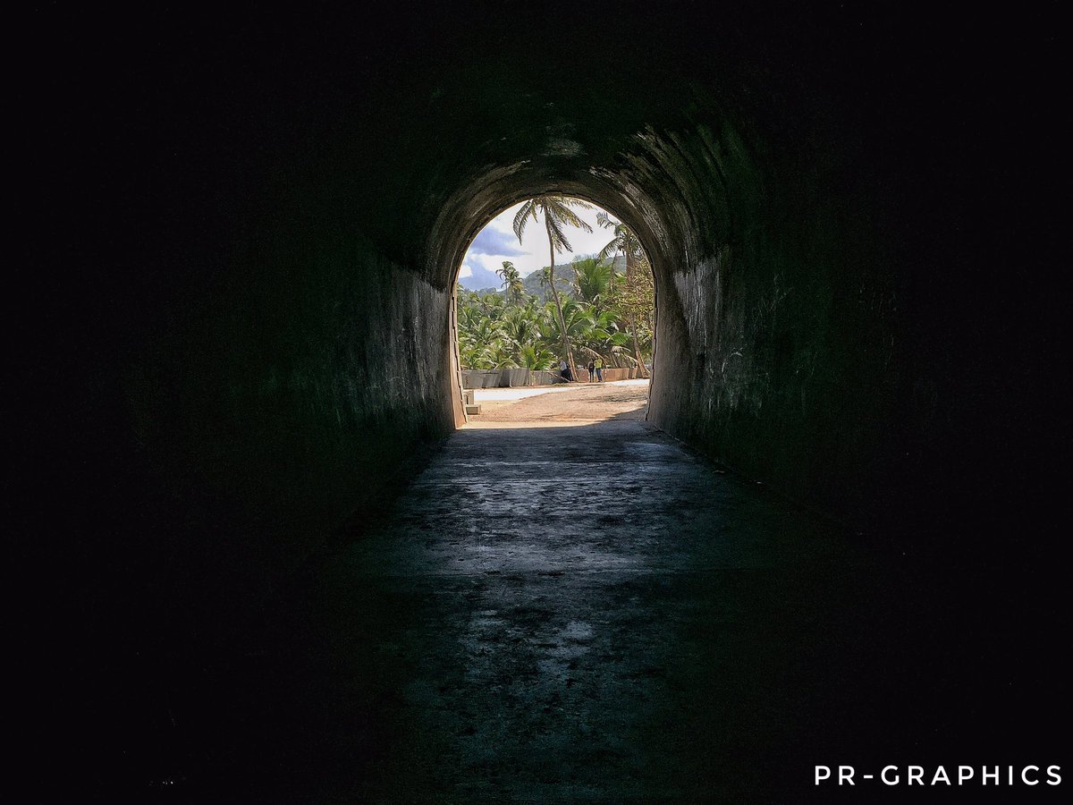 PRGRAPHICS62's tweet photo. Túnel de guajataca 🇵🇷📸 #prgraphics https://t.co/Syd96ntLKi