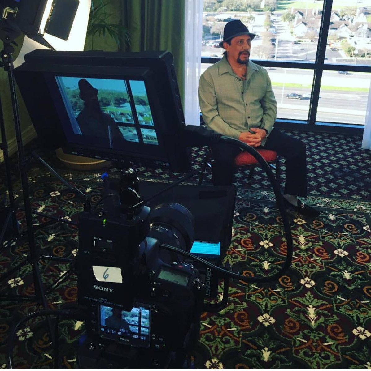 Making it happen! Stay blessed everyone. https://t.co/Lb6QAaDzpW