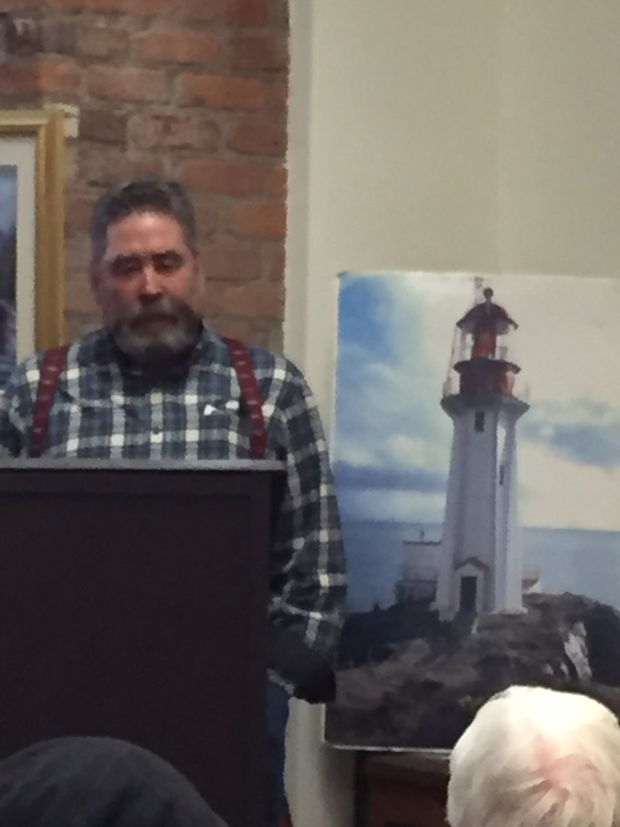 LocalNewsEye's tweet photo. Largest lighthouse donation $550,000 @SheringhamLight in #Canada celebrated #Victoria @crd_bc https://t.co/VrOMsSCNre