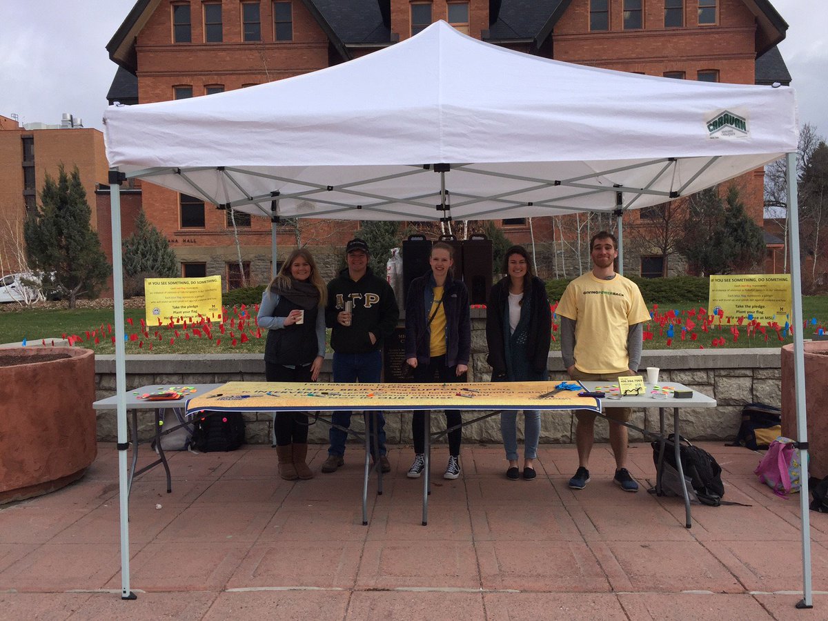 msuvoicecenter's tweet photo. Take the Pledge in front of MT Hall M-F 9-1 this week! Thanks to our amazing volunteers from NIOH, SASA, VOICE, Sig Ep, AGR, &amp; Chi O today! https://t.co/KtJIZvXnfQ