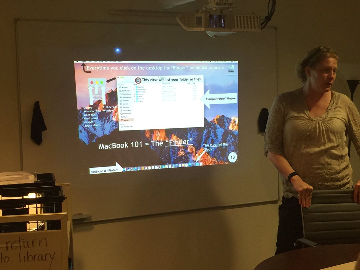 mrhooker's tweet photo. Watching @fiskeclass train CCE staff on their new MacBooks! #eaneschat https://t.co/CqxCNyqDFX