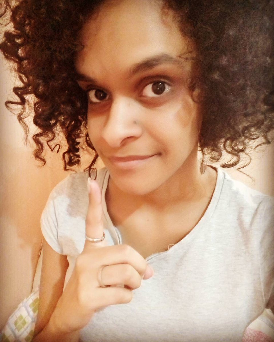 malimoons's tweet photo. #ARMYSelcaDay hoje é com o bias 🌰🍮 https://t.co/ZOA2mb8XbH