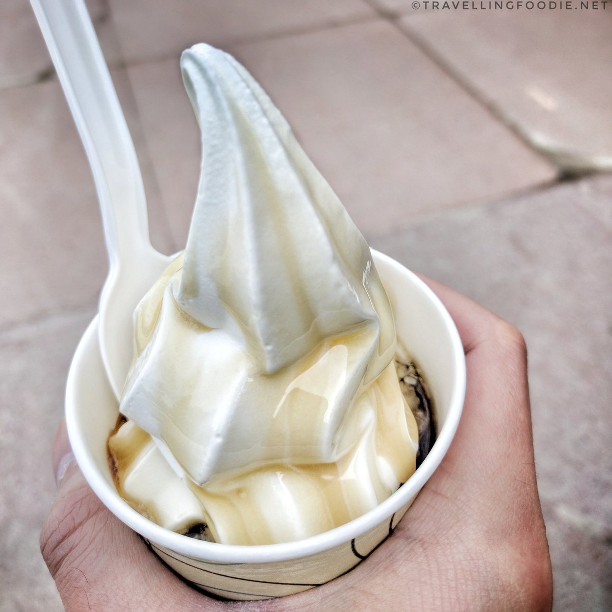 Savour Stratford Maple Trail: Jenn and Larry's Brittle and Shakes - Maple Sundae