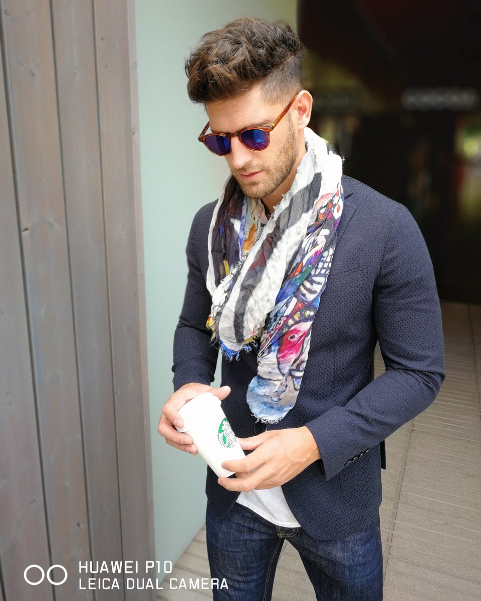 Valentin_Benet's tweet photo. Coffee #VBstyle @chile_huawei https://t.co/rk8Ym7Uw3l