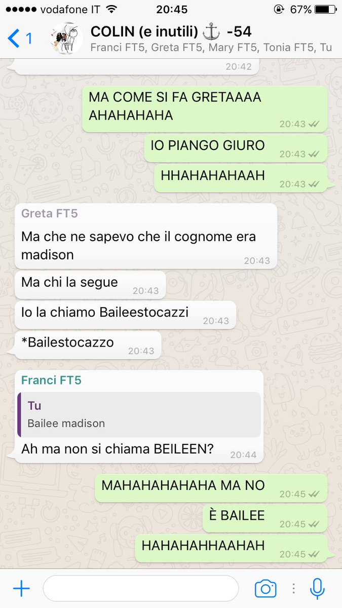 shinebrightvm's tweet image. Scusate ma il degrado continua #grega