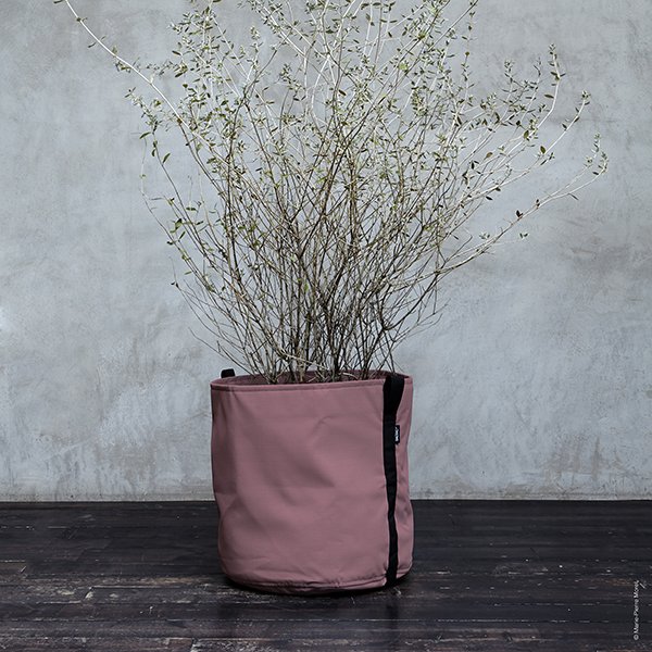 GeniusDesignInt's tweet image. Spring is there for good. Discover clever pots #Bacsac
geniusdesign.club/en/produits/de…