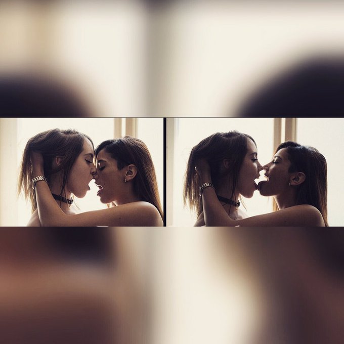 Me puto encanta esta foto 👩&zwj;❤️&zwj;💋&zwj;👩 👯@ZoeDoll5 https://t.co/VXZyj5whHI<a class="tags" href="/tag/zoedoll5">@zoedoll5</a>