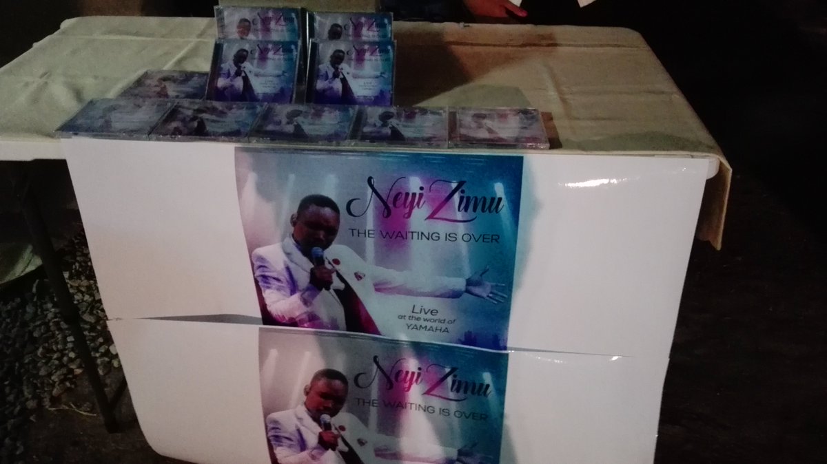 FalakheBongza's tweet photo. Jehova retsepile wena convention.
Wow he is opening today, and I've learned. I am an overcomer.
@NeyiZimu
Join us tomorrow 
#JRTW https://t.co/EyvcZTPuyn