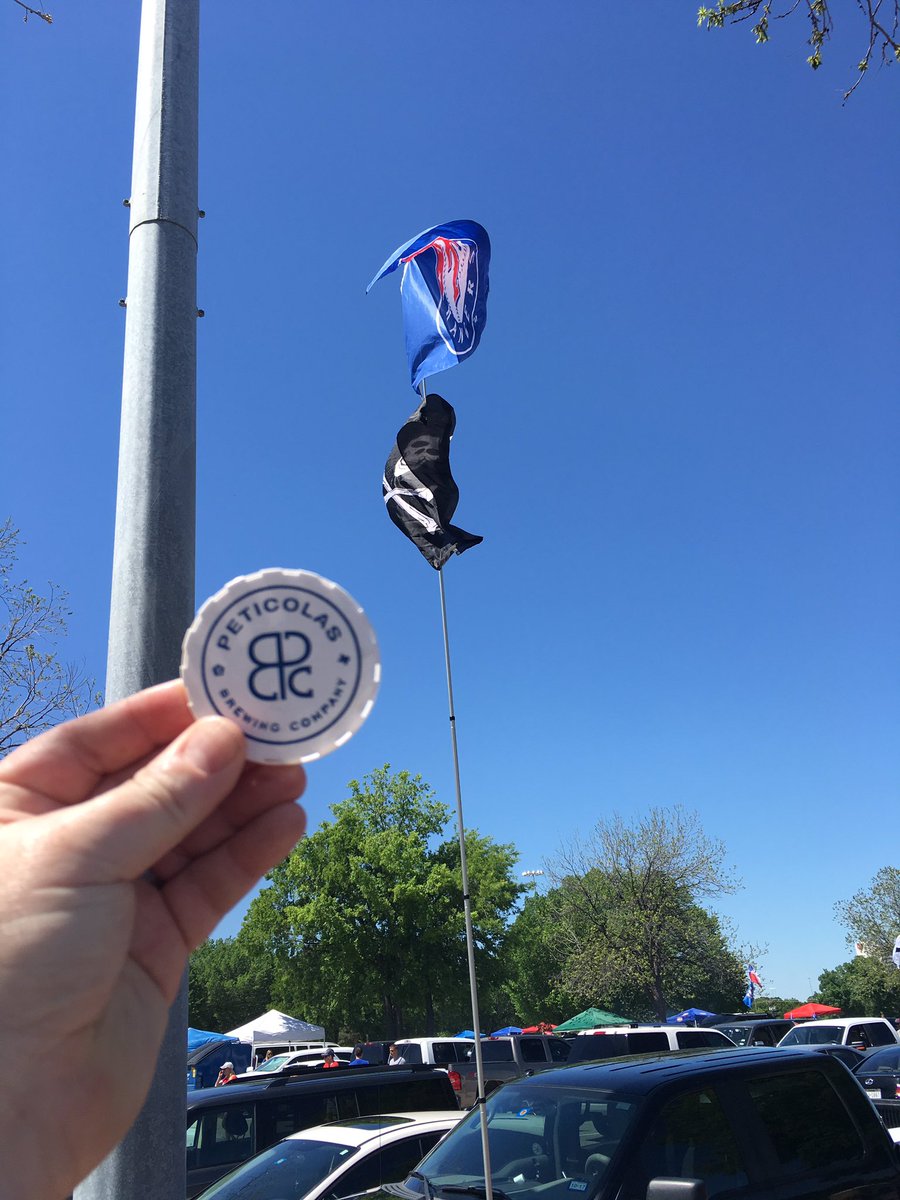 Opening Day Tradition with <a href="/Peticolas/">Peticolas</a>