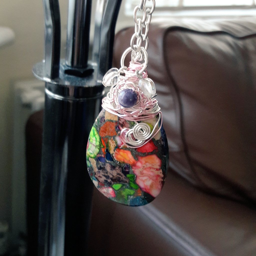 gemsandreagover's tweet photo. Makes today xxxxxxxxxxx Rose quartz necklace with triangle heart 2nd dark green agate 3rd mixed colours sea sediment x handmade gemstone xxx https://t.co/M1LQwe3Qix