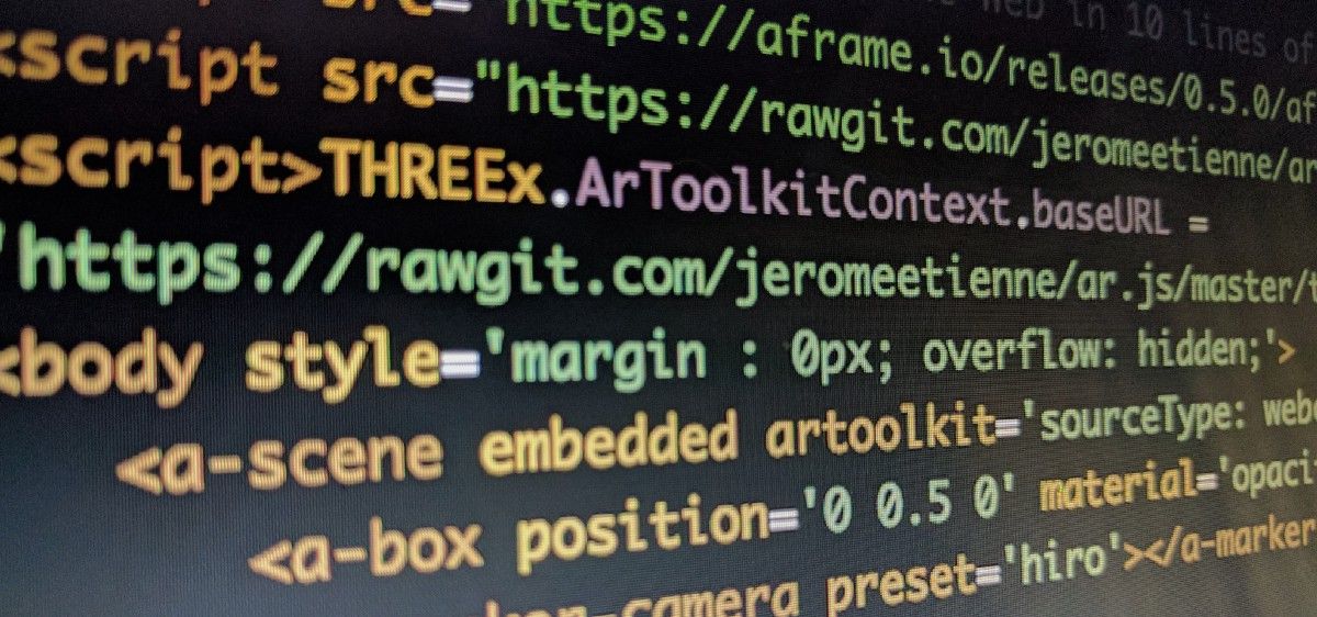 AndraConnect's tweet image. Want to do #augmentedreality on the web? Now you can in only 10 lines of #HTML! It&apos;s AR.js with @aframevr magic: buff.ly/2otrbaG #AR